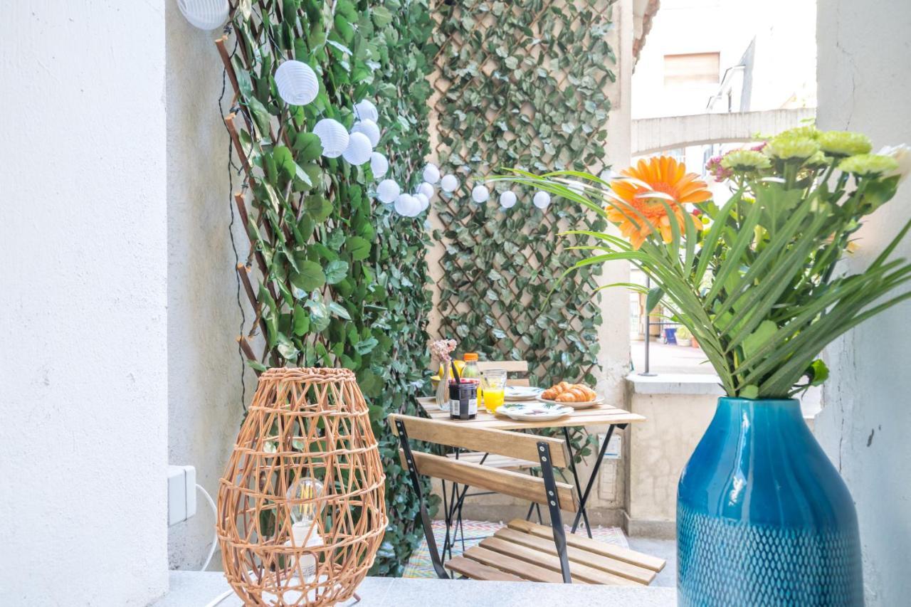 Studio Terrasse Privee 5 Min To Eiffel Tower ปารีส ภายนอก รูปภาพ
